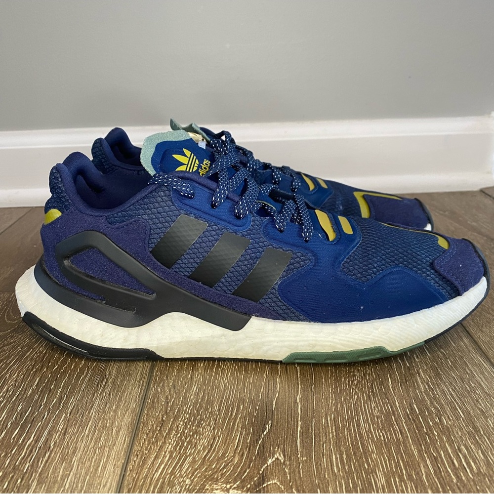 Adidas Night Jogger- Mens US 9